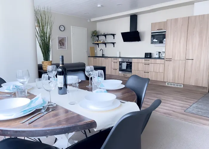 Stunning 2 Bedroom In The Centre شقة كوبيو